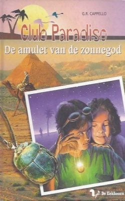 De amulet van de zonnegod