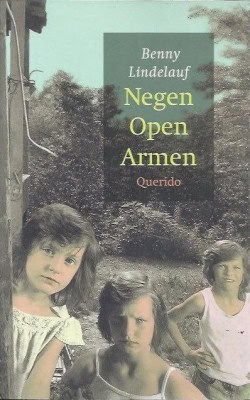 Negen open armen